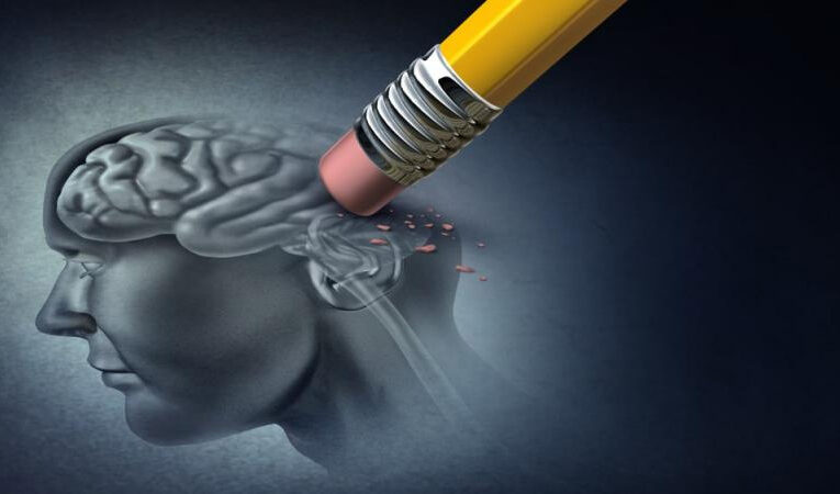 La Dirección de la Tercera Edad brinda acompañamiento con profesionales