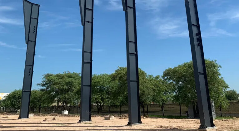 Montaron nuevamente la estructura del micro estadio municipal