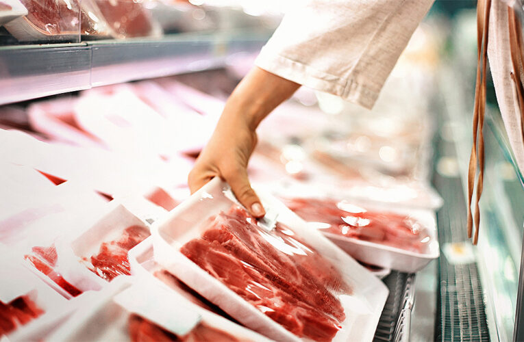 Récords en exportación de carne y caída histórica del consumo interno