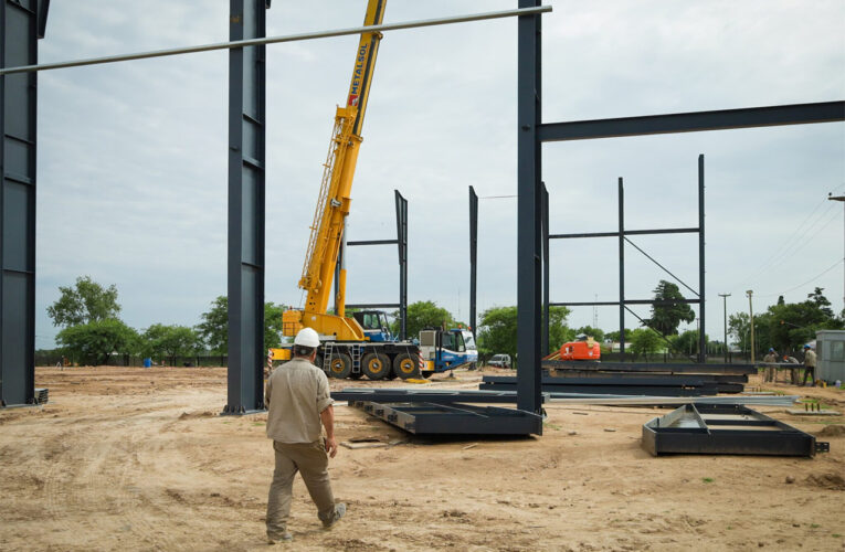 Continúan las obras en el Microestadio