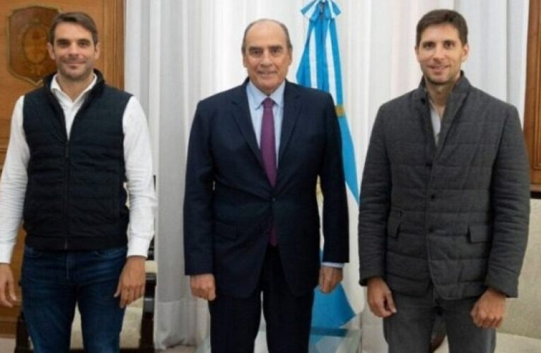 Passaglia y sus altas exigencias para pasarse a La Libertad Avanza