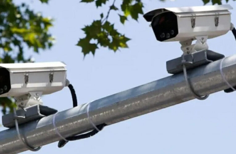 Atentos! Instalan lectores de patentes en avenida Rodríguez Jáuregui