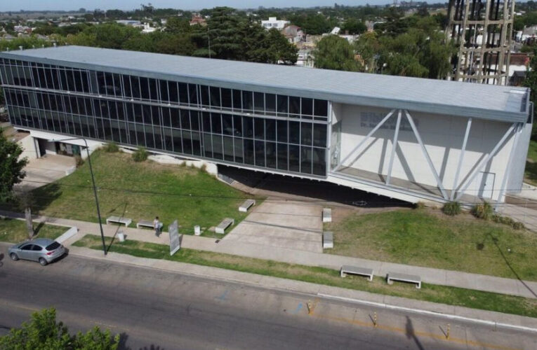 Comienzan las actividades celebratorias por los 125 años de la Biblioteca Menéndez