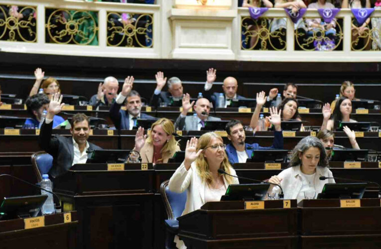 Finalmente la legislatura bonaerense modificó los plazos y dejó listo el calendario electoral