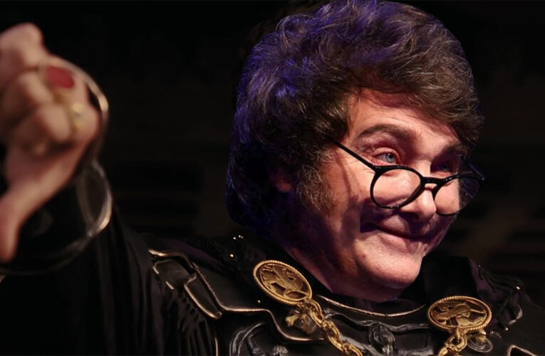 «Roma no paga traidores»