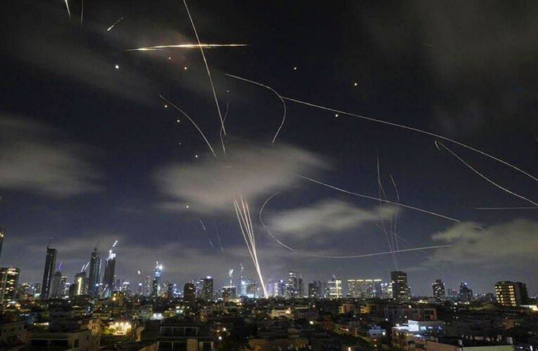 Continúa el fuego cruzado entre Israel e Irán