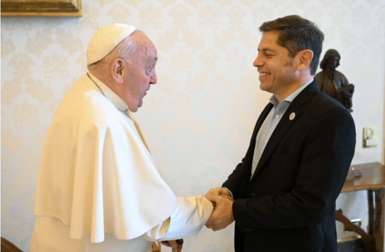 Kicillof fue recibido por Pope Francis