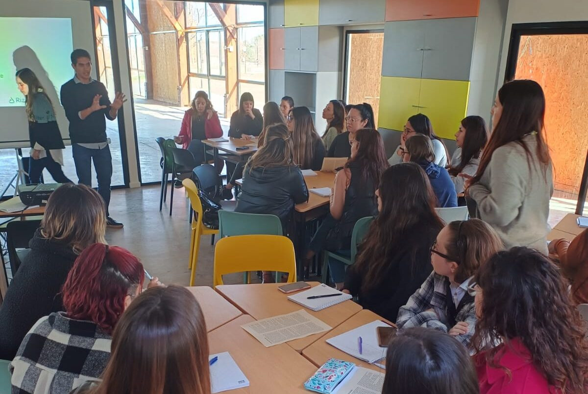 Formación Técnica para mujeres en el sector industrial