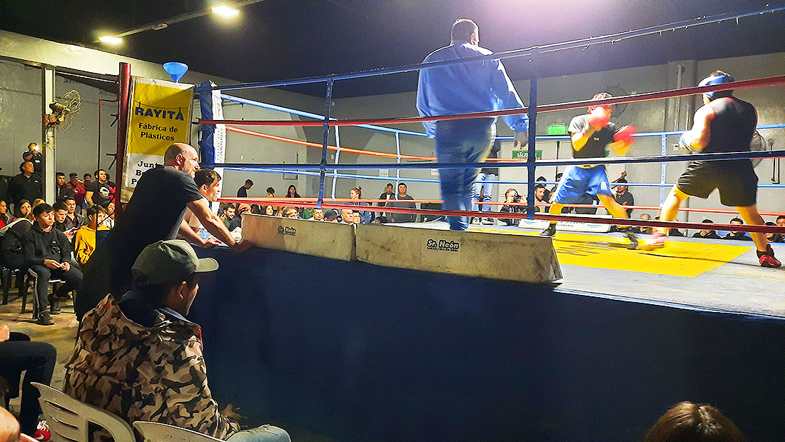 El boxeo tuvo su tarde noche en Compañia
