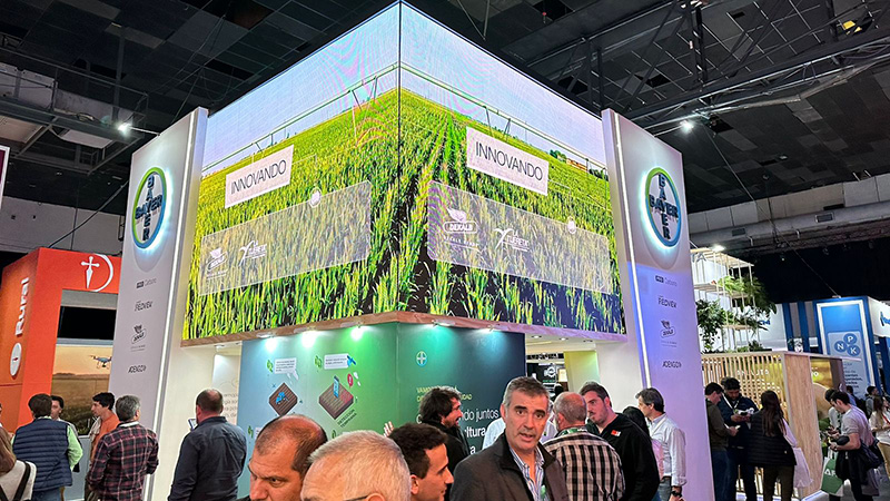 Bayer destaca en Aapresid 2024: Innovación, Digitalización y el Potencial del Maíz, en el centro de la Agricultura Regenerativa