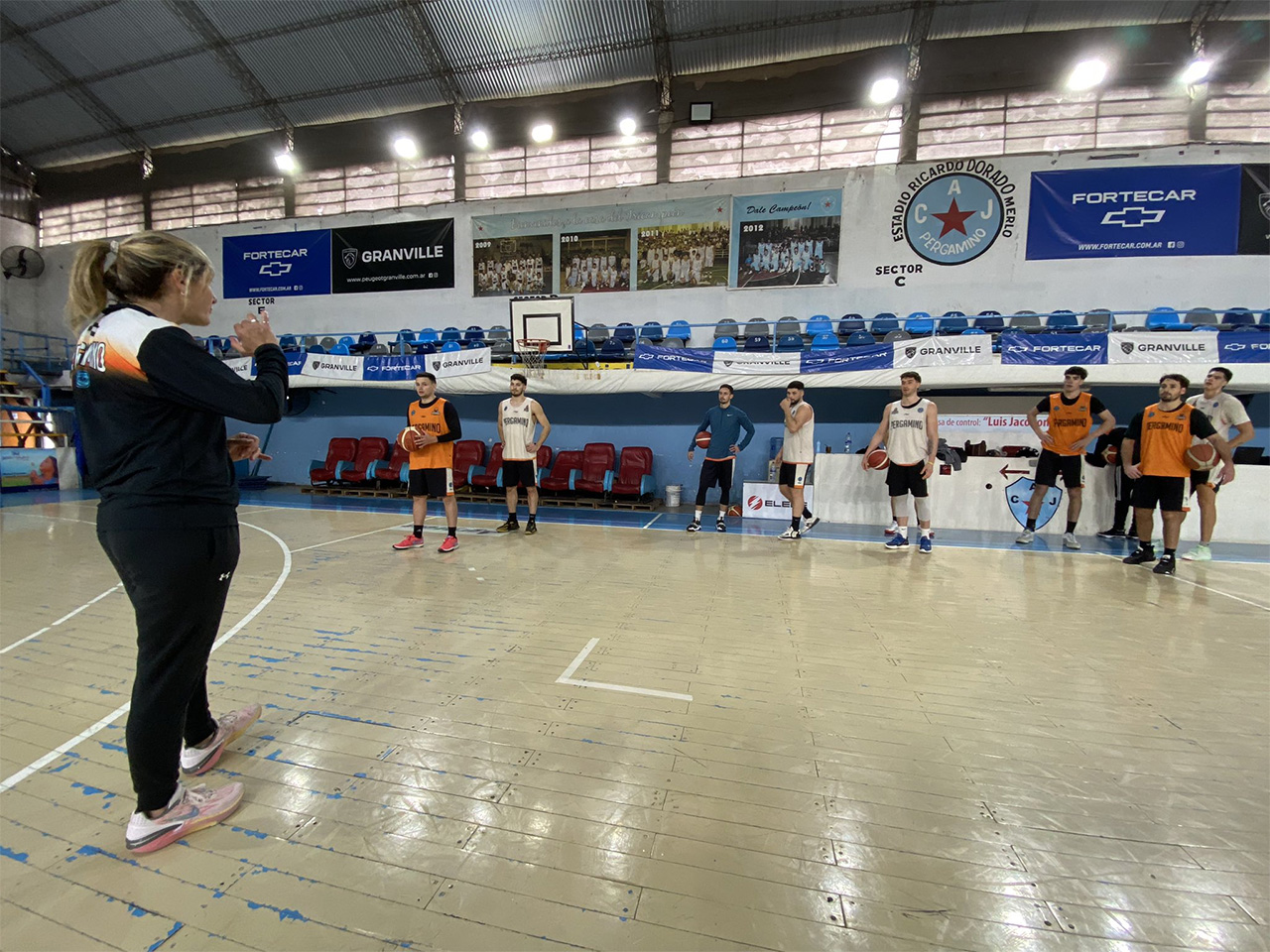 Pergamino Básquet continúa con la pretemporada y se ilusiona