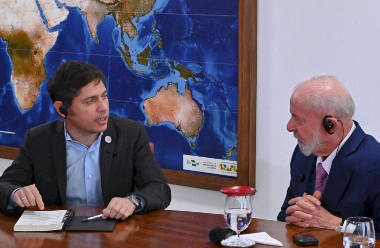 Kicillof (aspirante presidencial) se reunió con Lula da Silva en Brasil