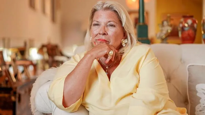 «Vivan los ricos y mueran los viejos»