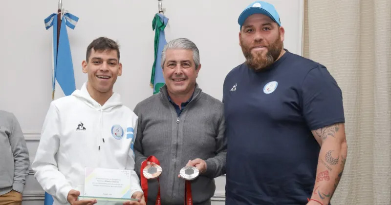 Nuestros representantes en los juegos paraolímpicos fueron recibidos por el intendente