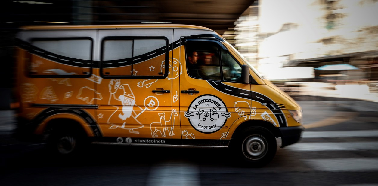 Llegará este jueves a Pergamino «La Bitcoineta» 