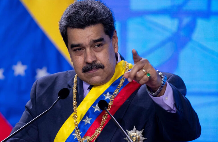 Impensado un años atrás: La Justicia argentina ordenó la captura internacional de Maduro