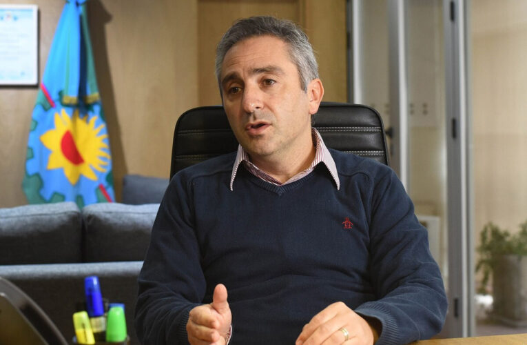 Cristina no va más: Larroque busca apoyo para que Quintela sea el presidente del PJ