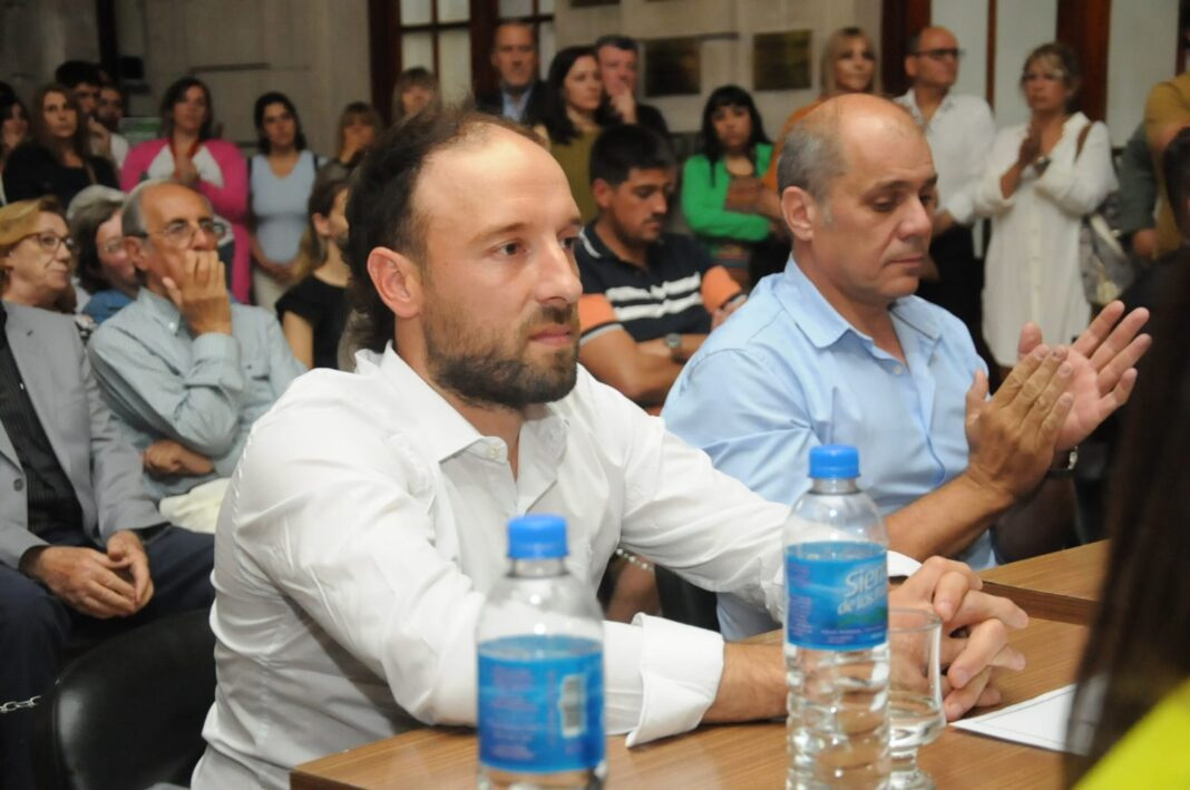 Concejales de Rojas piden intervenir el IOMA