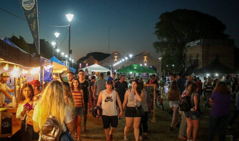 Ya te podés inscribir para la feria navideña «Potenciate»