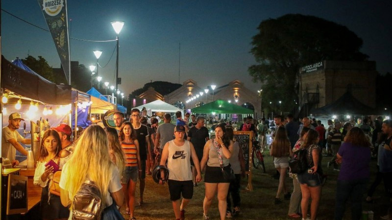 Ya te podés inscribir para la feria navideña «Potenciate»