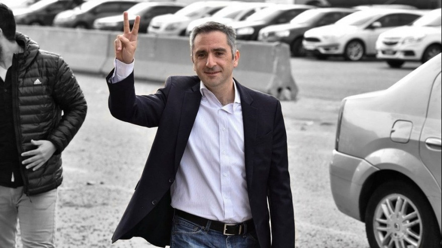 Larroque contra Máximo: «Parece que algunos se están enamorando del negocio de la derrota»