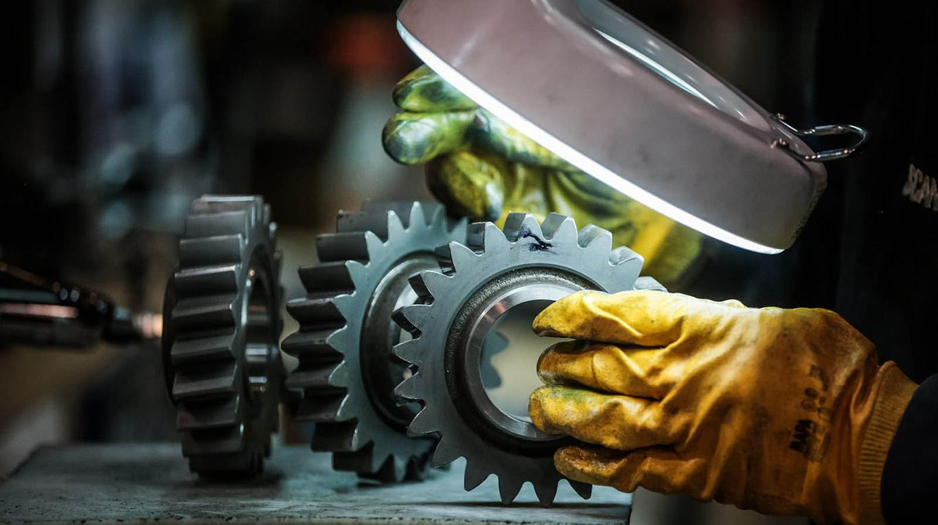 La industria pyme creció 7,3% interanual en diciembre, en tanto, el año cerró con una caída acumulada del 9,8%