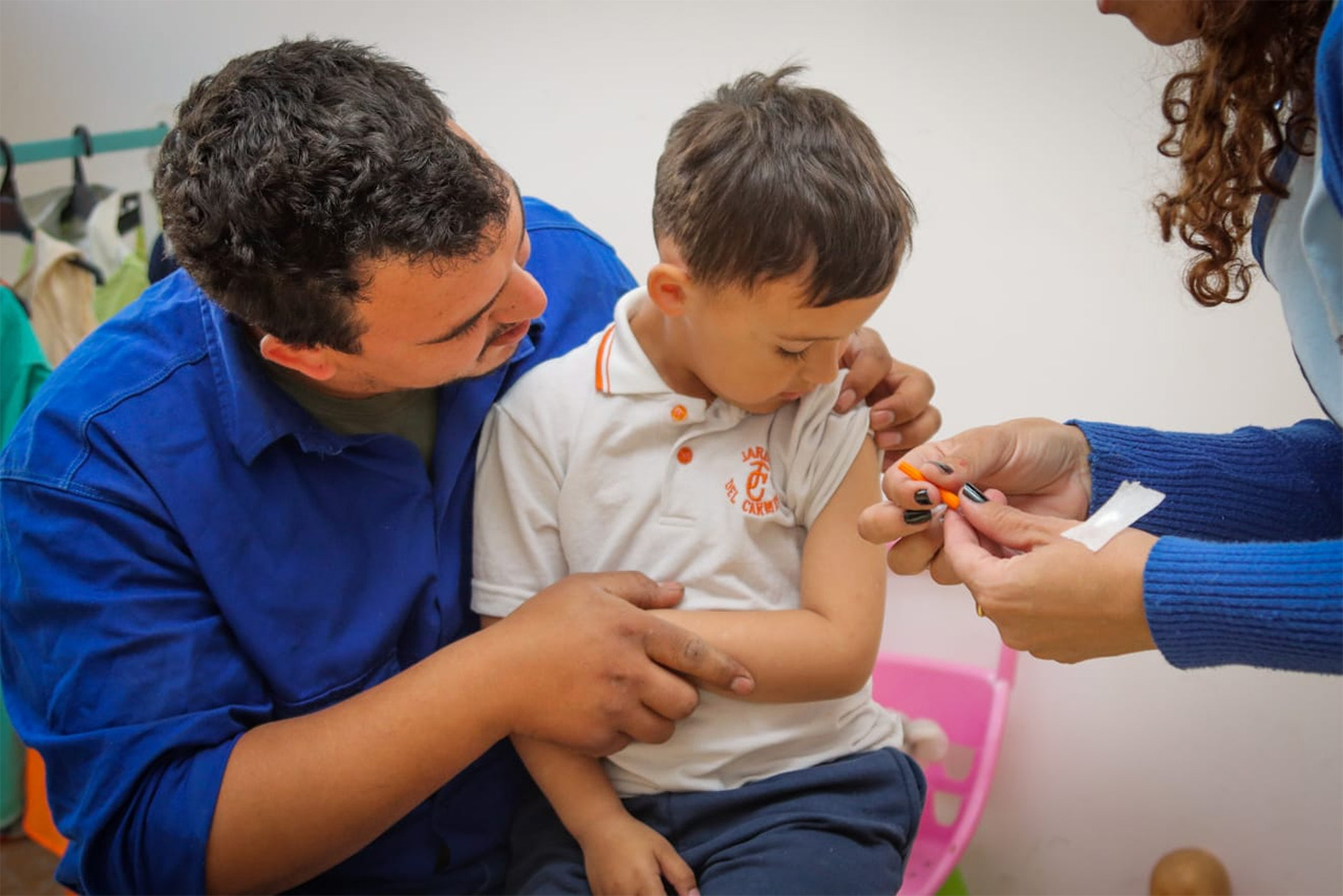 Los niños que ingresen a 1º Año deberán tener colocadas 4 vacunas