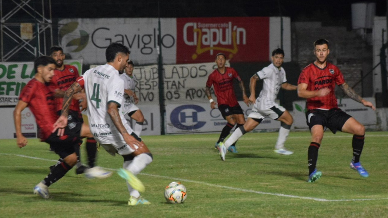 El fogonero empató en su debut de visitante