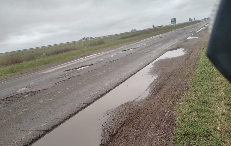 Pasan los gobiernos y continúa el abandono y la desidia en la ruta nacional 188