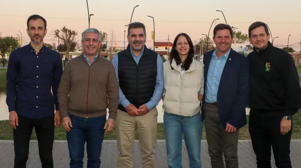 Intendentes del PRO bonaerense cada vez más cerca de LLA. Que pasará con Passaglia?