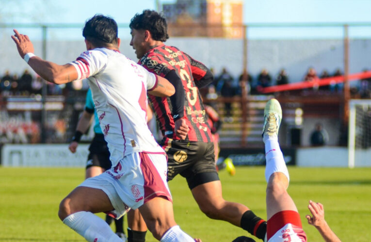 El Fogonero cayó de local, pero sigue puntero