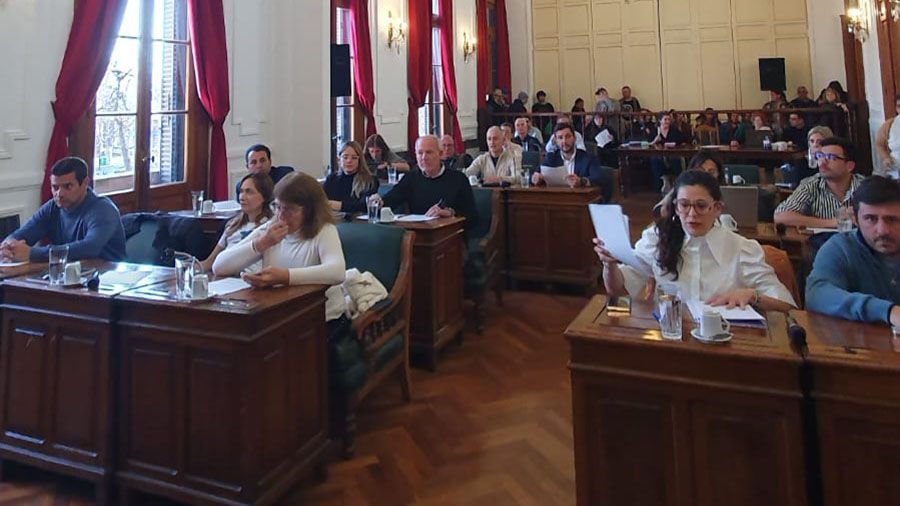 Pasó una nueva Sesión en el HCD