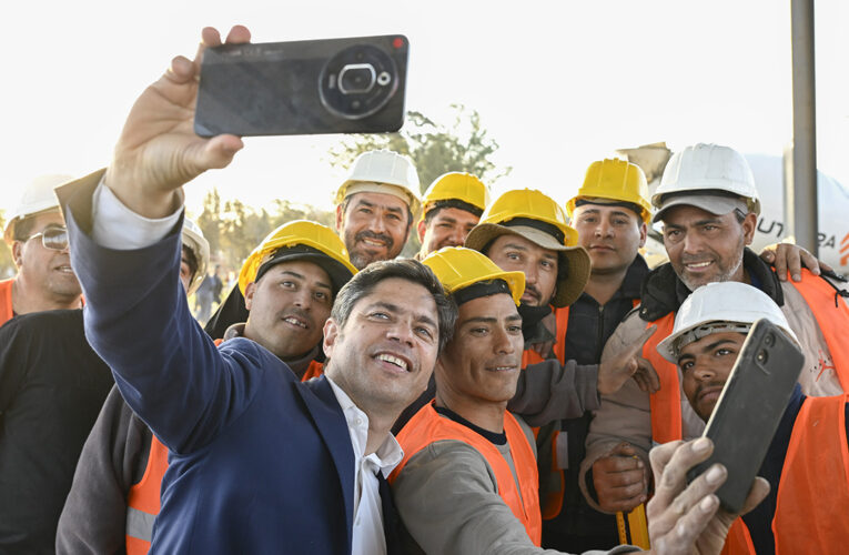 Kicillof: “Donde había un depósito de chatarra, ahora hay una base policial con nuevos vehículos que traen más seguridad a los barrios”