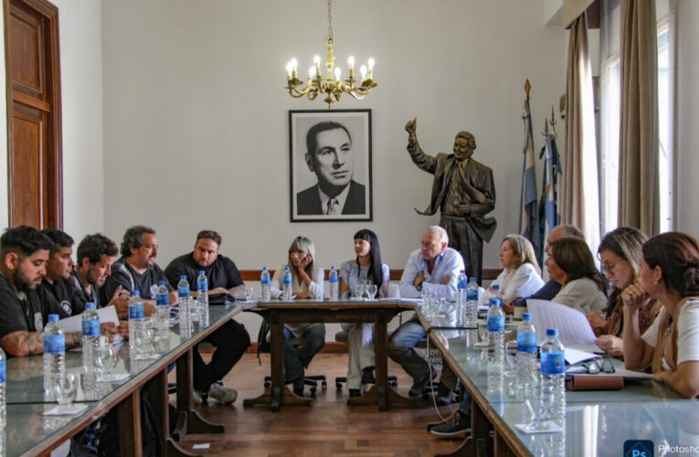 Conflicto en FATE: El SUTNA marcha a la Gobernación ante la indolencia empresarial y la falta de respuestas