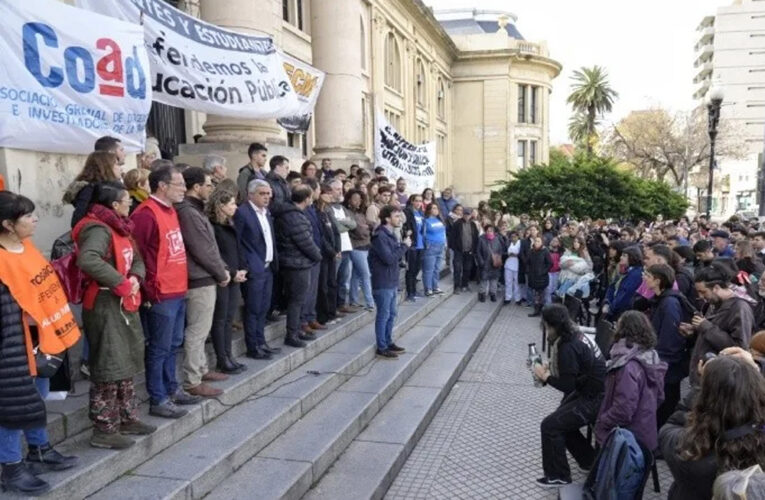 Semana de paro universitario en Rosario