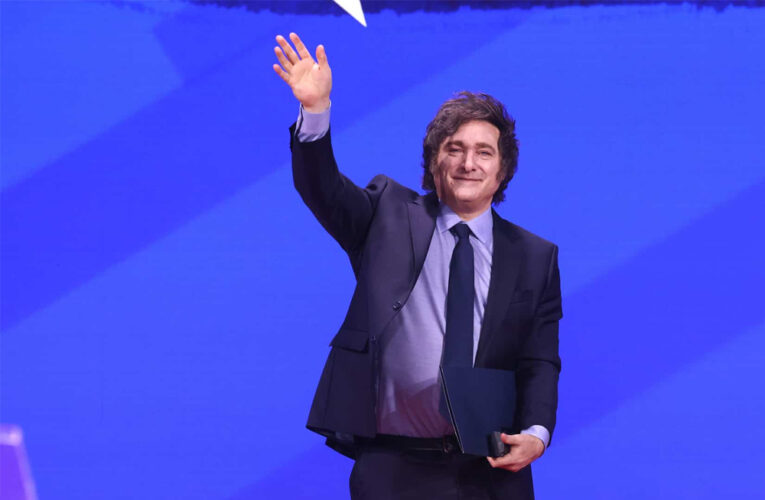 El gobierno celebró el dato de la inflación de abril (2.6)
