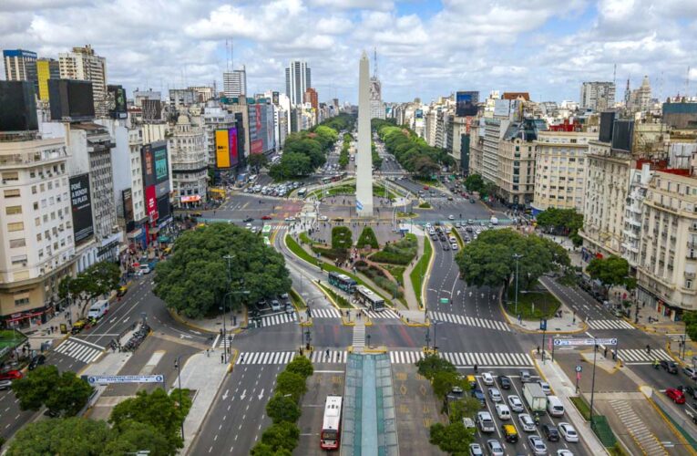 La Ciudad festeja a lo grande los 90 años del Obelisco, el corazón de Buenos Aires