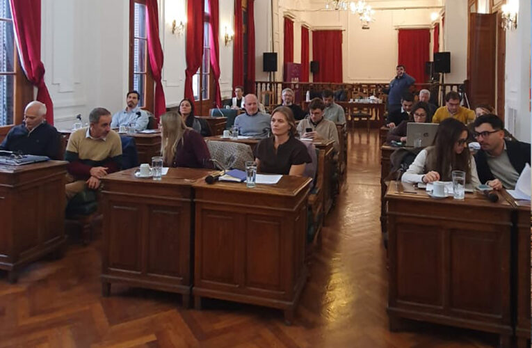 Pasó una nueva sesión en el HCD