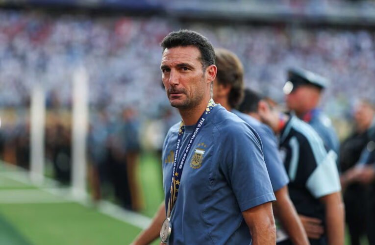Scaloni: «Quién tiene un amigo argentino, tiene un tesoro»