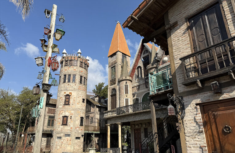 Campanópolis: el sueño que se convirtió en una aldea medieval para descubrir en la Provincia