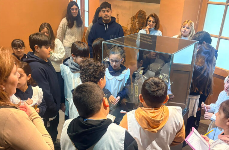 Estudiantes de Turismo realizan sus prácticas profesionales en los espacios culturales de Pergamino