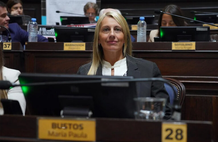 Paula Bustos: “Si Javier Martínez me pide que sea candidata a intendente, lo voy a aceptar”